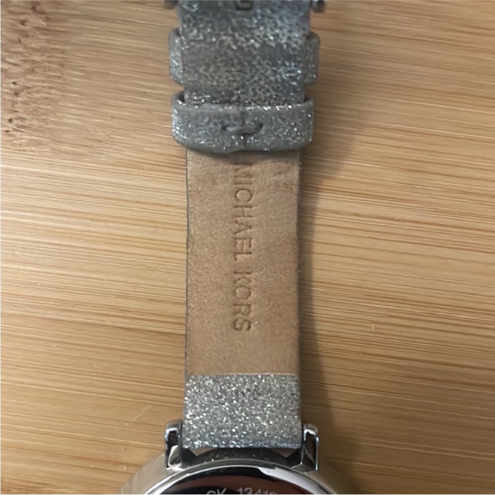 Michael Kors Silver Strap Watch - Picture 7 of 13